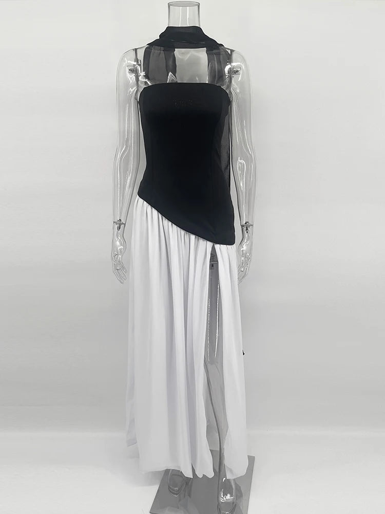 Robe Blanc & Noir Longue Chic Classe découpe jambe