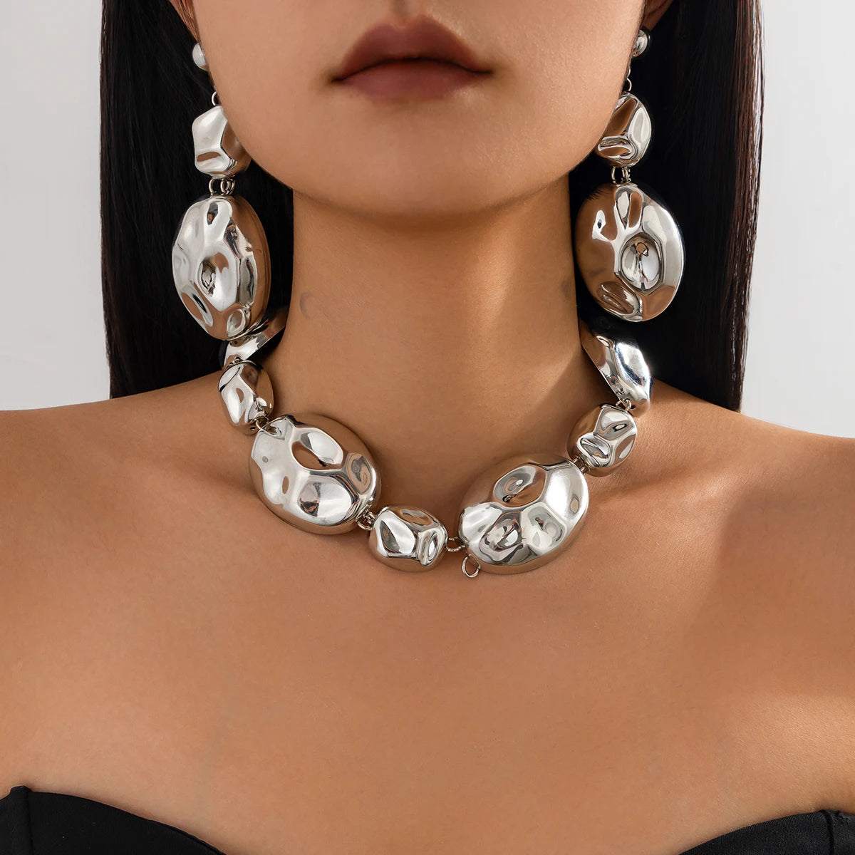 Gros Collier et Boucles d’Oreilles Salircon